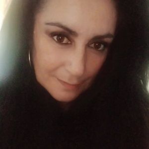 Meet your Posher, Vicky